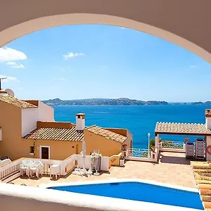 https://aldea-2-cala-fornells.allmallorcahotels.com
