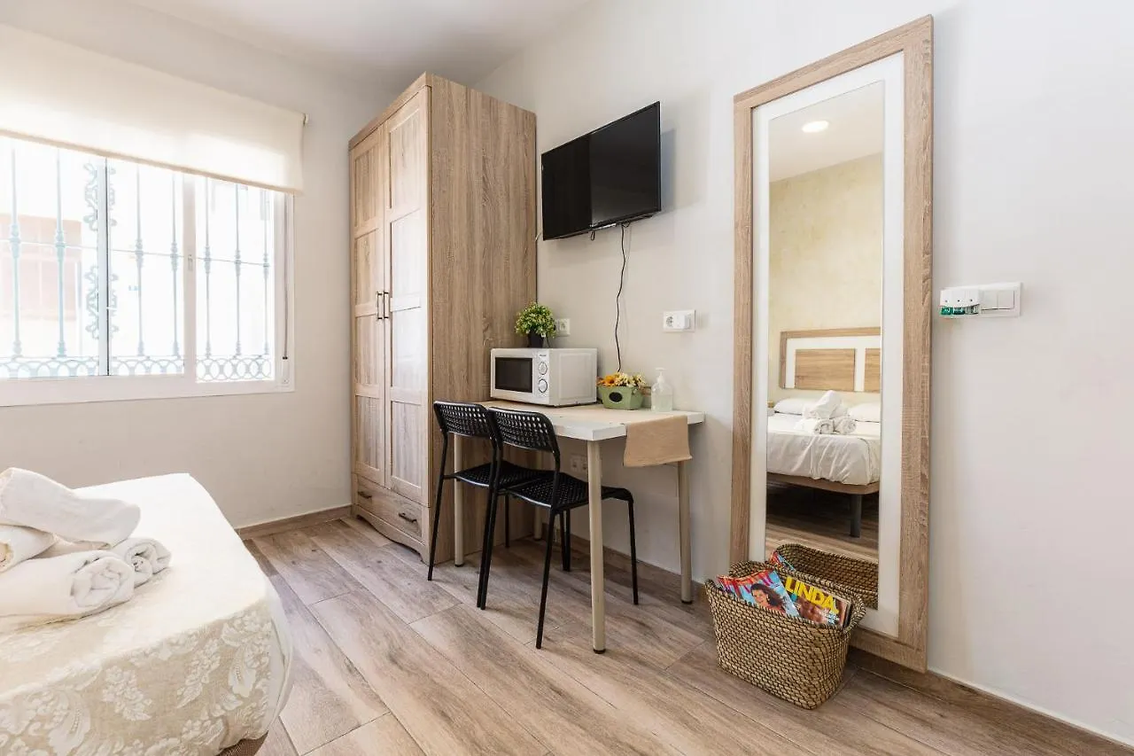 Apartment Apartamentos Lola Beach Malaga