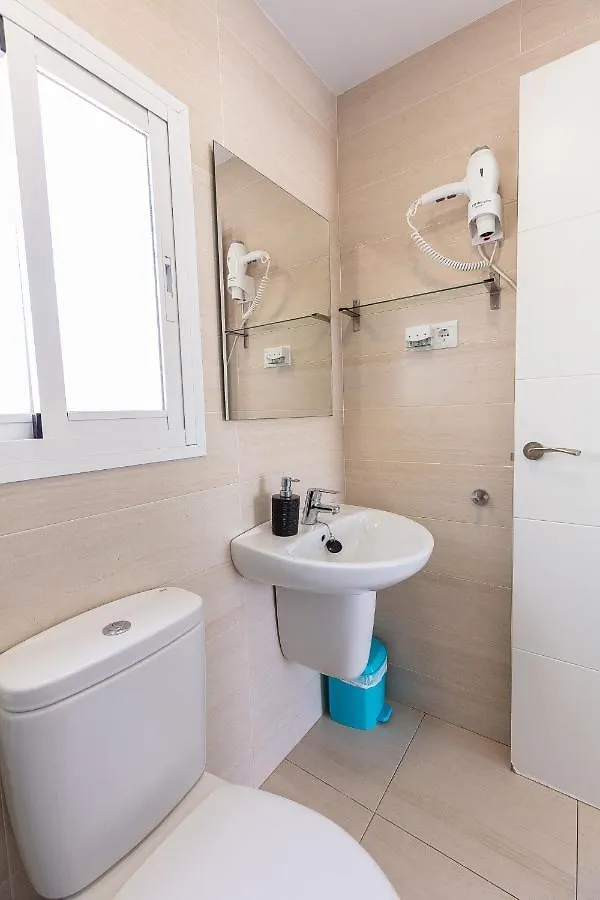 Apartment Apartamentos Lola Beach Malaga